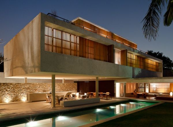 Arquitetura das Estrelas: 5 Casas de Celebridades que Inspiram Projetos no Brasil