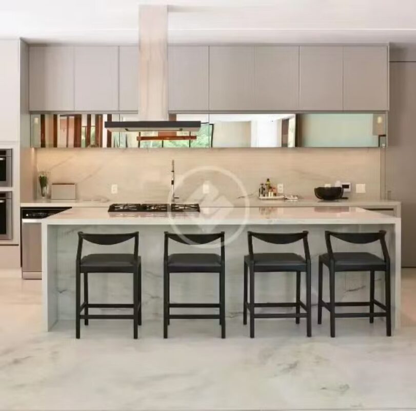 Nova mansão de luxo de Zé Felipe é avaliada em R$ 27 milhões; veja detalhes