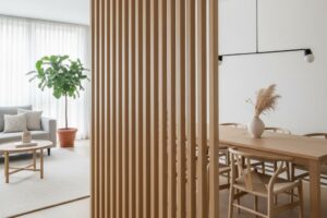 Amplitude e Estilo: 7 soluções criativas com divisórias vazadas para transformar espaços pequenos