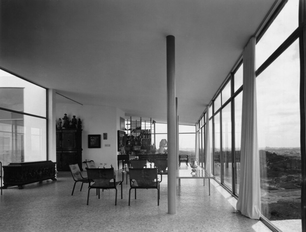 Casa de Vidro: a transparência de Lina Bo Bardi 