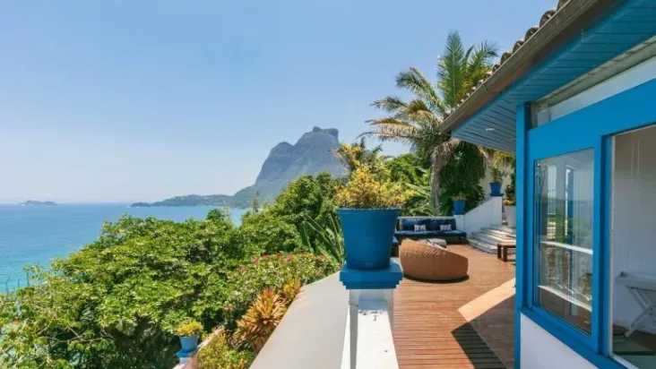 Mansão de Elis Regina no Rio: Luxo histórico por diárias de R$ 4.476