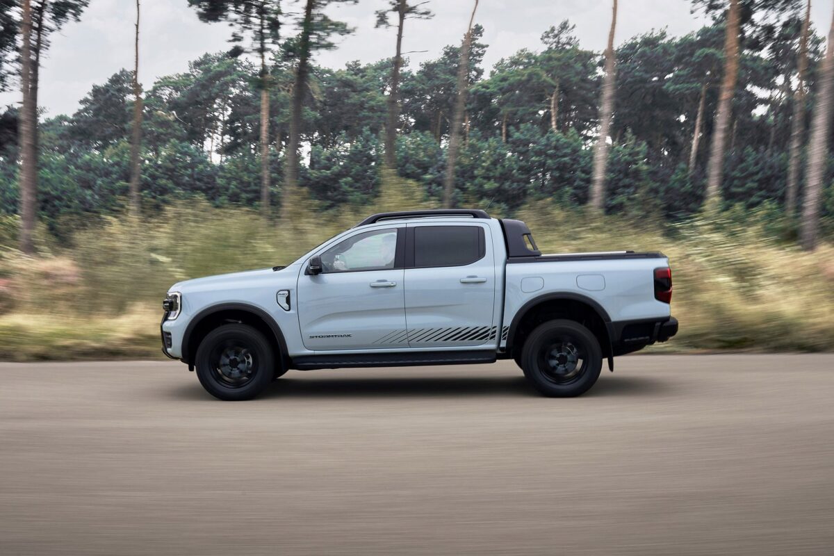 Ford confirma produção da Ranger Híbrida Plug-in na América do Sul