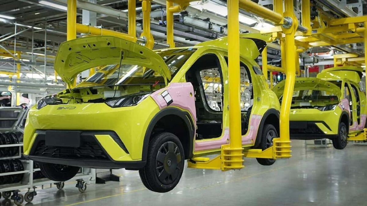 BYD supera Jeep e lidera satisfação de clientes no Brasil em pesquisa de 2025 BYD supera Jeep e lidera satisfação de clientes no Brasil em pesquisa de 2025