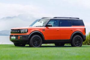 Ford Bronco Elétrico: 650 km de liberdade sem emissões