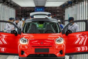 Mercado em 2025: China lidera com 27,6 milhões de carros vendidos
