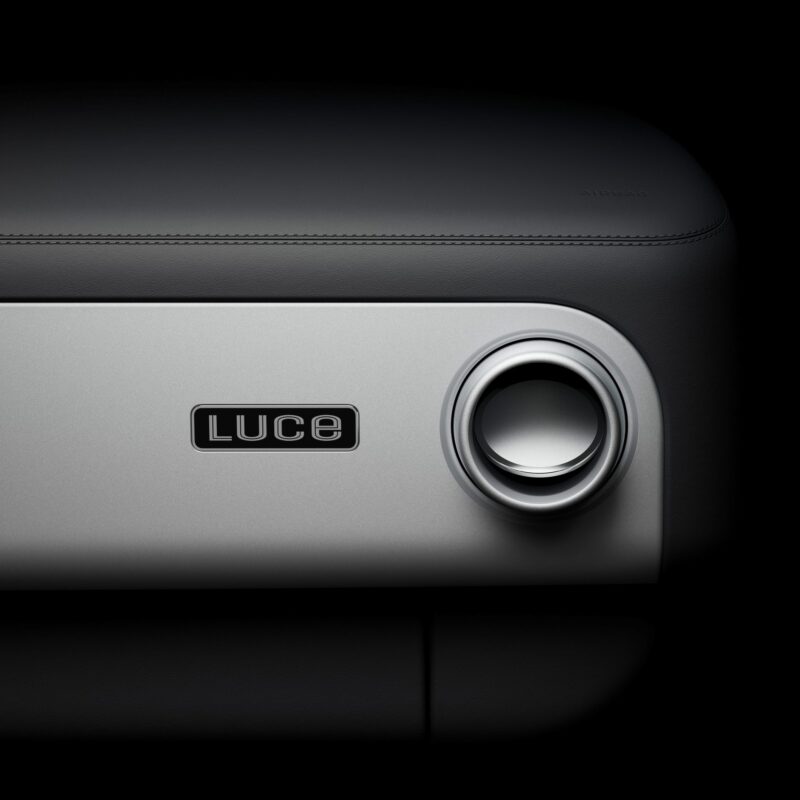 Ferrari Luce: o primeiro 100% elétrico da Ferrari com design de Jony Ive