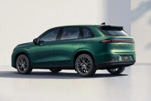 Stellantis inicia produção da Leapmotor em Goiana e lança primeiro Bio-Hybrid