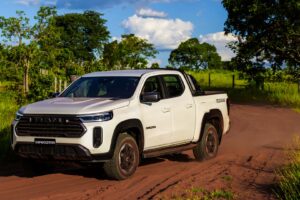 Ram Dakota chega às lojas com preços a partir de R$ 299.990