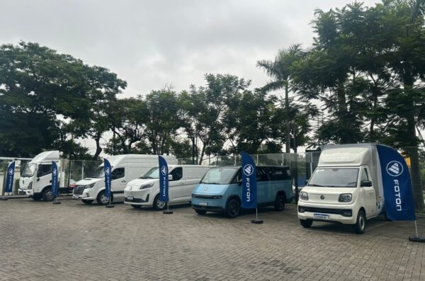 Foton lança comerciais leves elétricos no Brasil com preços acessíveis