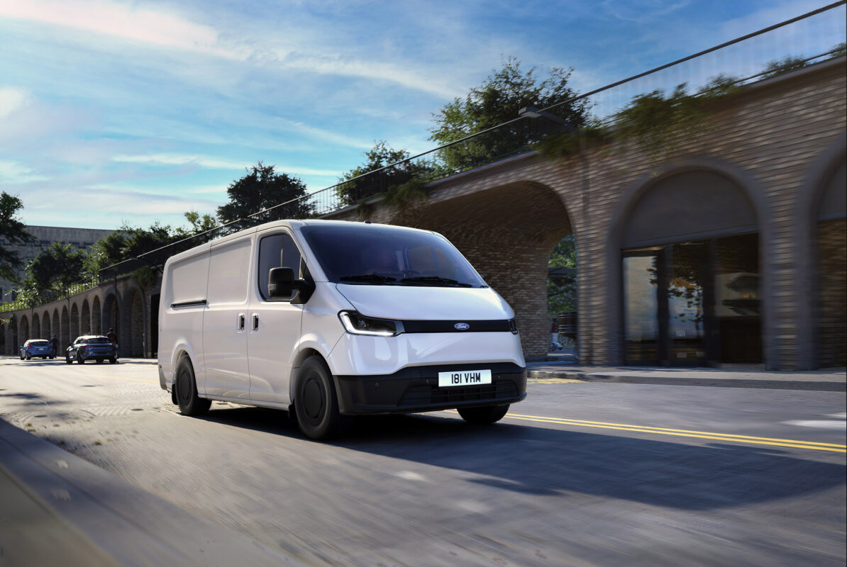 Ford Transit City: A nova van elétrica com custo de manutenção 40% menor