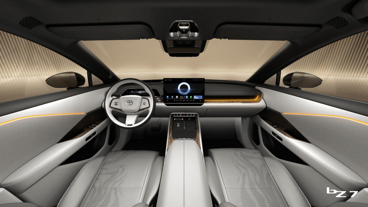 Novo sedan elétrico da Toyota bZ7 custa menos que Corolla Flex