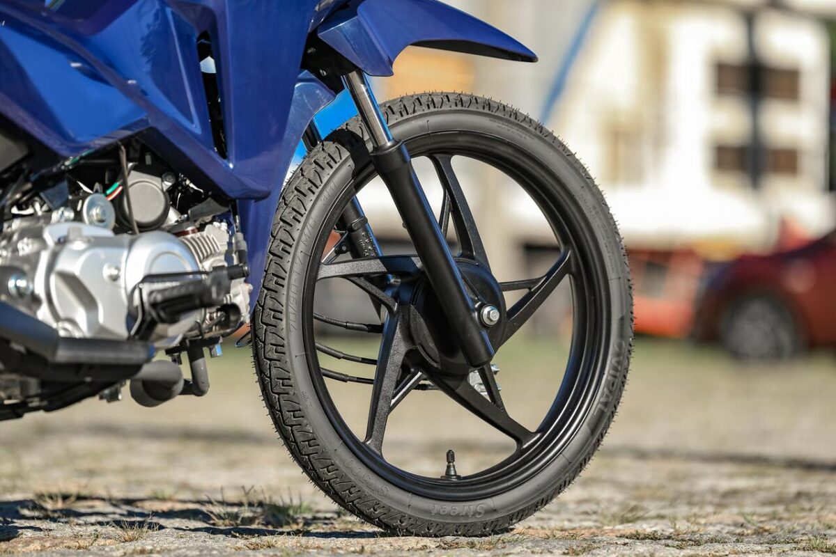 Honda Pop 110i ES 2027: A revolução do freio manual e rodas de liga-leve por R$ 10.588