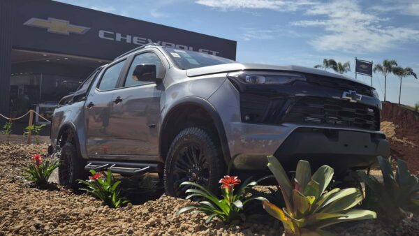 Chevrolet S10 Trail Boss e Trailblazer Midnight estreiam na Agrishow 2026