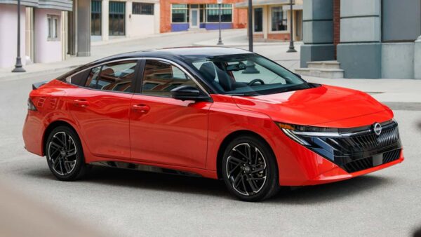 Vendas de carros na China: BYD lidera em março de 2026 e Nissan Sentra no pódio