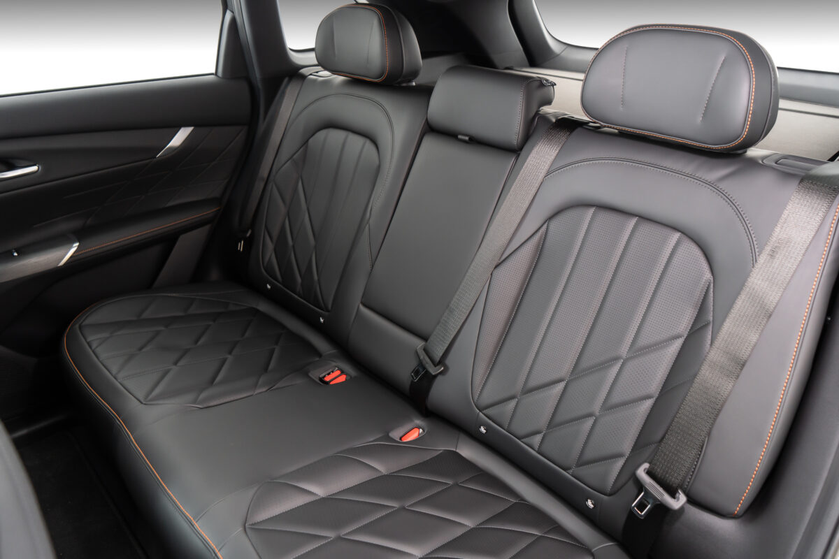 CAOA Changan lança o SUV CS75 no Brasil por R$ 199.990