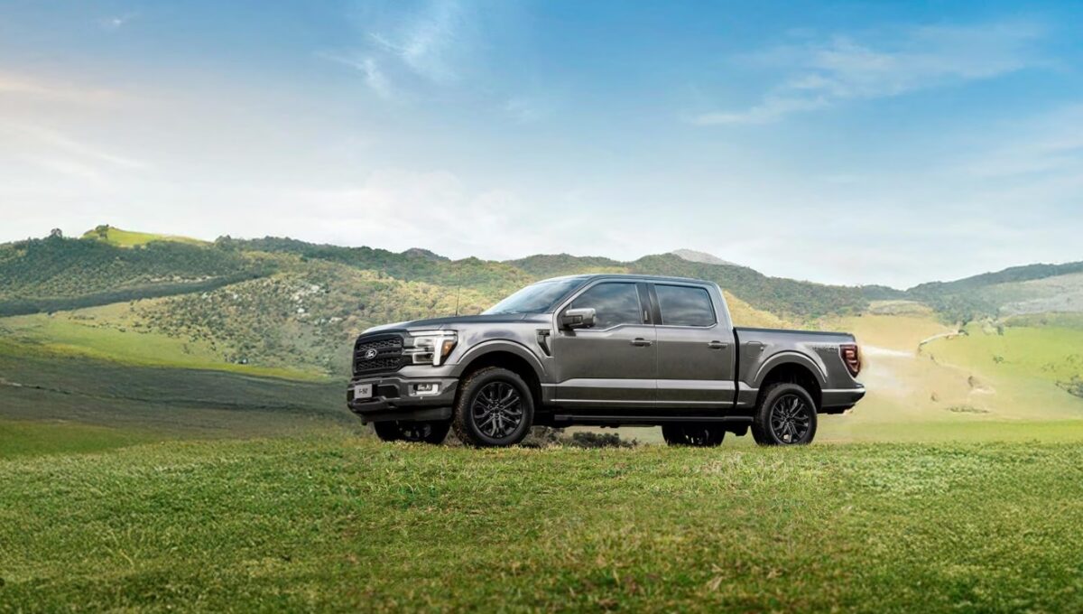 Review Ford F-150 Lariat Black: picape com alma e preço de Mustang Review Ford F-150 Lariat Black: picape com alma e preço de Mustang