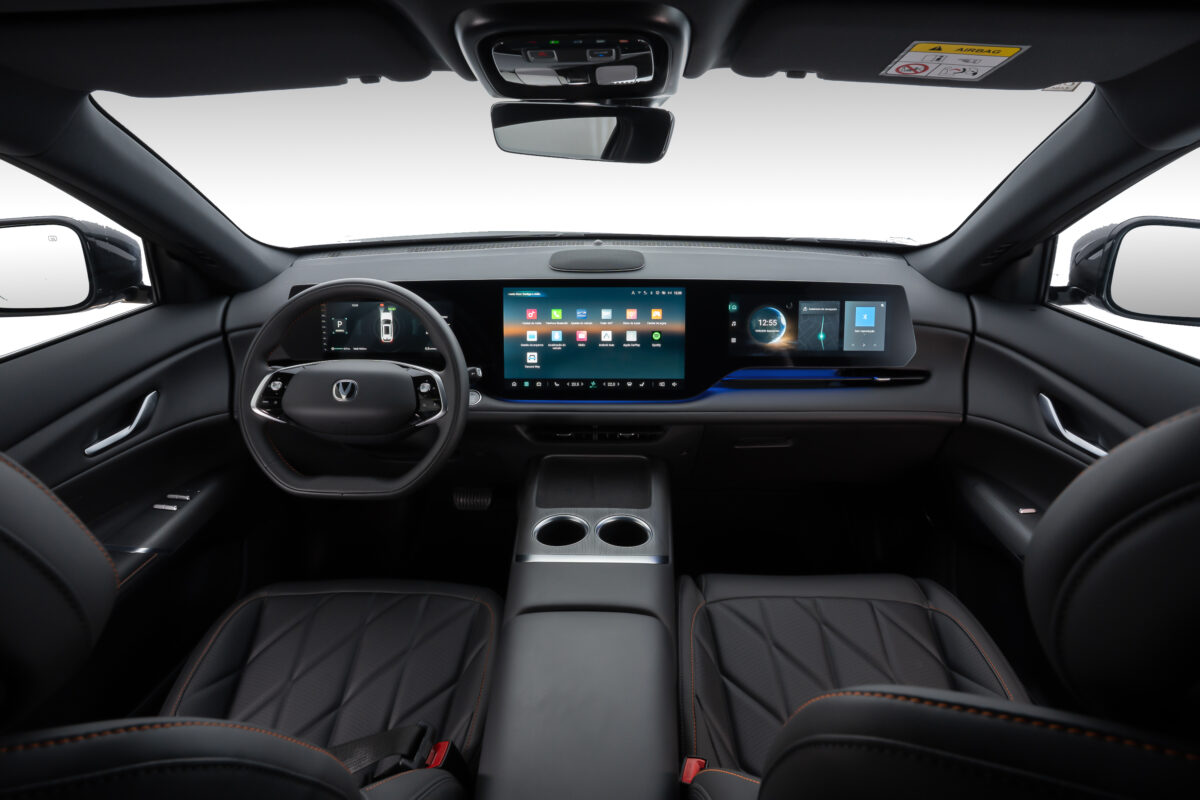 CAOA Changan lança o SUV CS75 no Brasil por R$ 199.990
