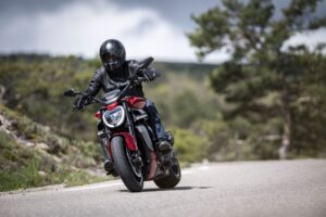 Ducati XDiavel V4 Chega ao Brasil com Motor de MotoGP e 168 cv