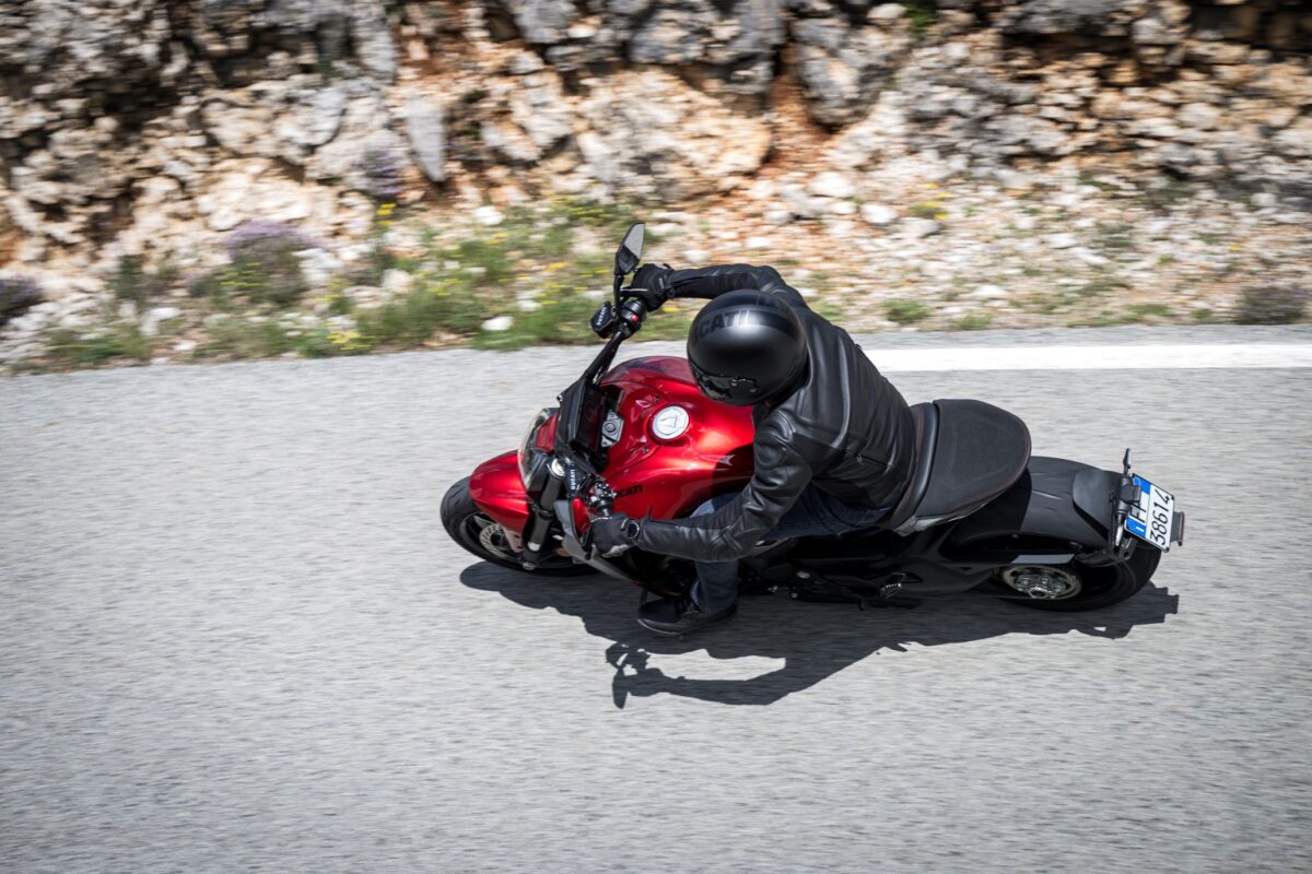 Ducati XDiavel V4 Chega ao Brasil com Motor de MotoGP e 168 cv