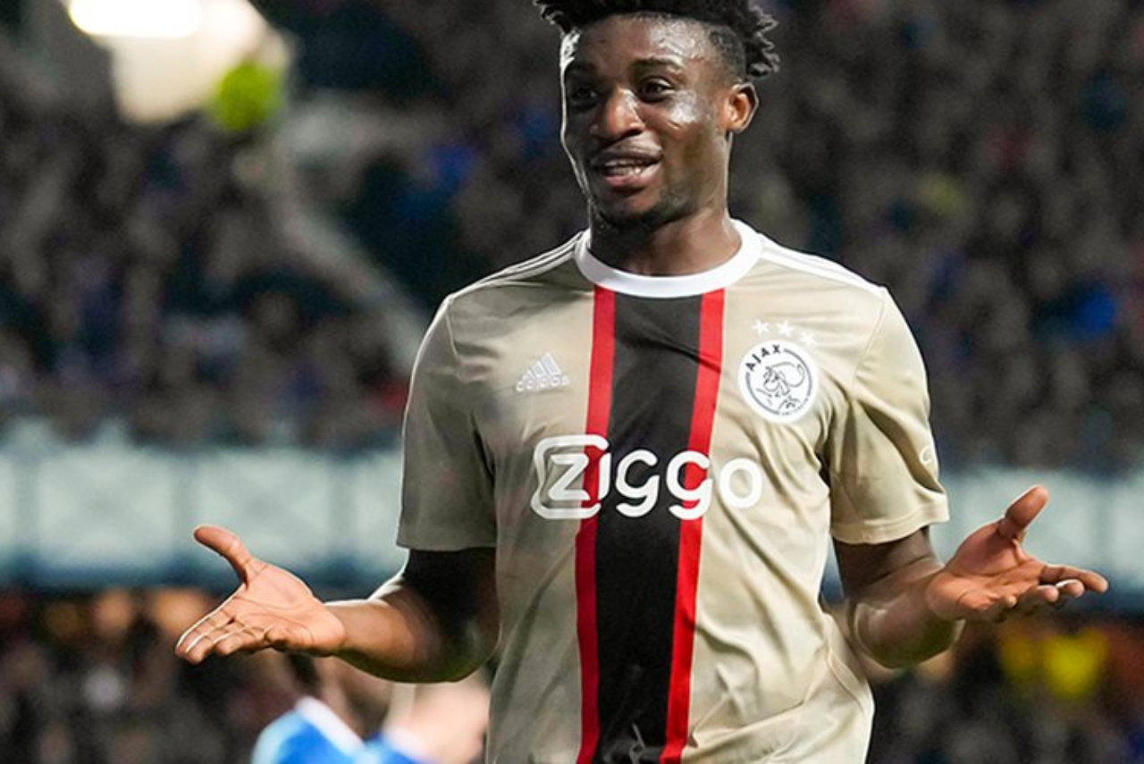 Kudus, meia-atacante, fechou contrato com o West Ham (Foto: Ajax/Divulgação)