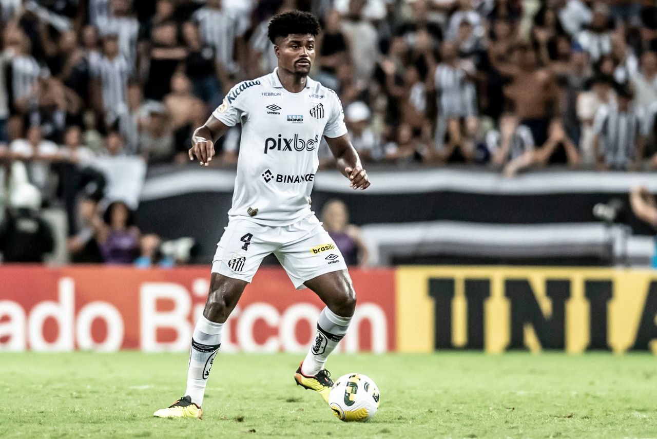 Eduardo Bauermann é um dos alvos da medida da CBF