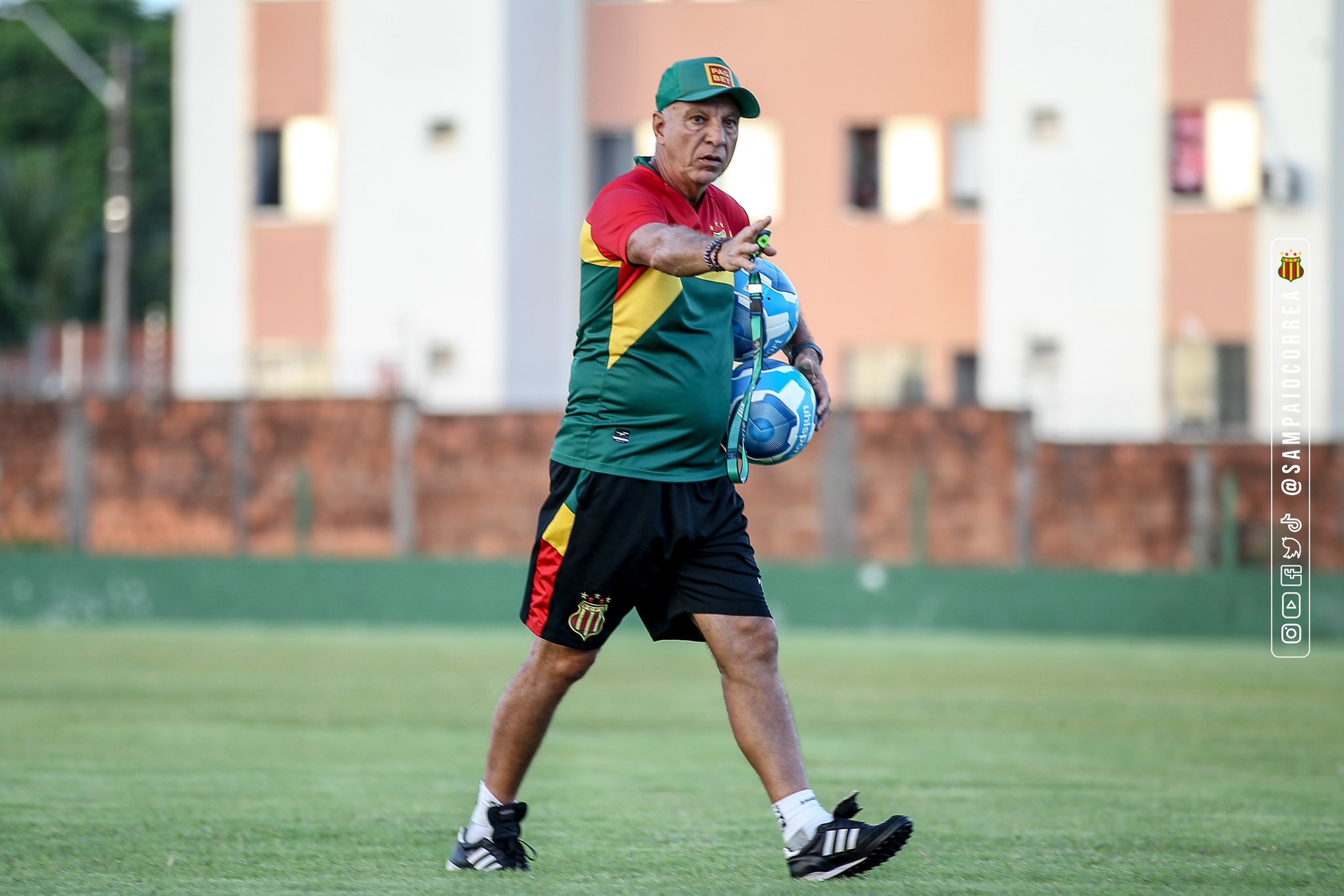 Márcio Fernandes, técnico do Sampaio Corrêa