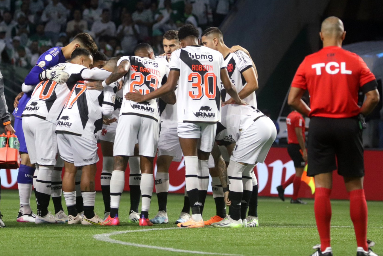 Vasco vai questionar gol de Paulinho anulado pelo VAR (Foto: Vasco da Gama/Twitter)