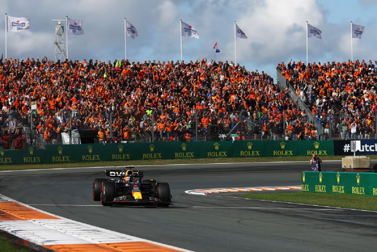 Max Verstappen faz a 'pole position' do GP da Holanda