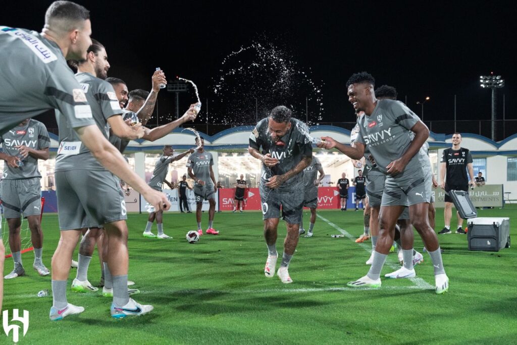 Neymar batizado no Al-Hilal