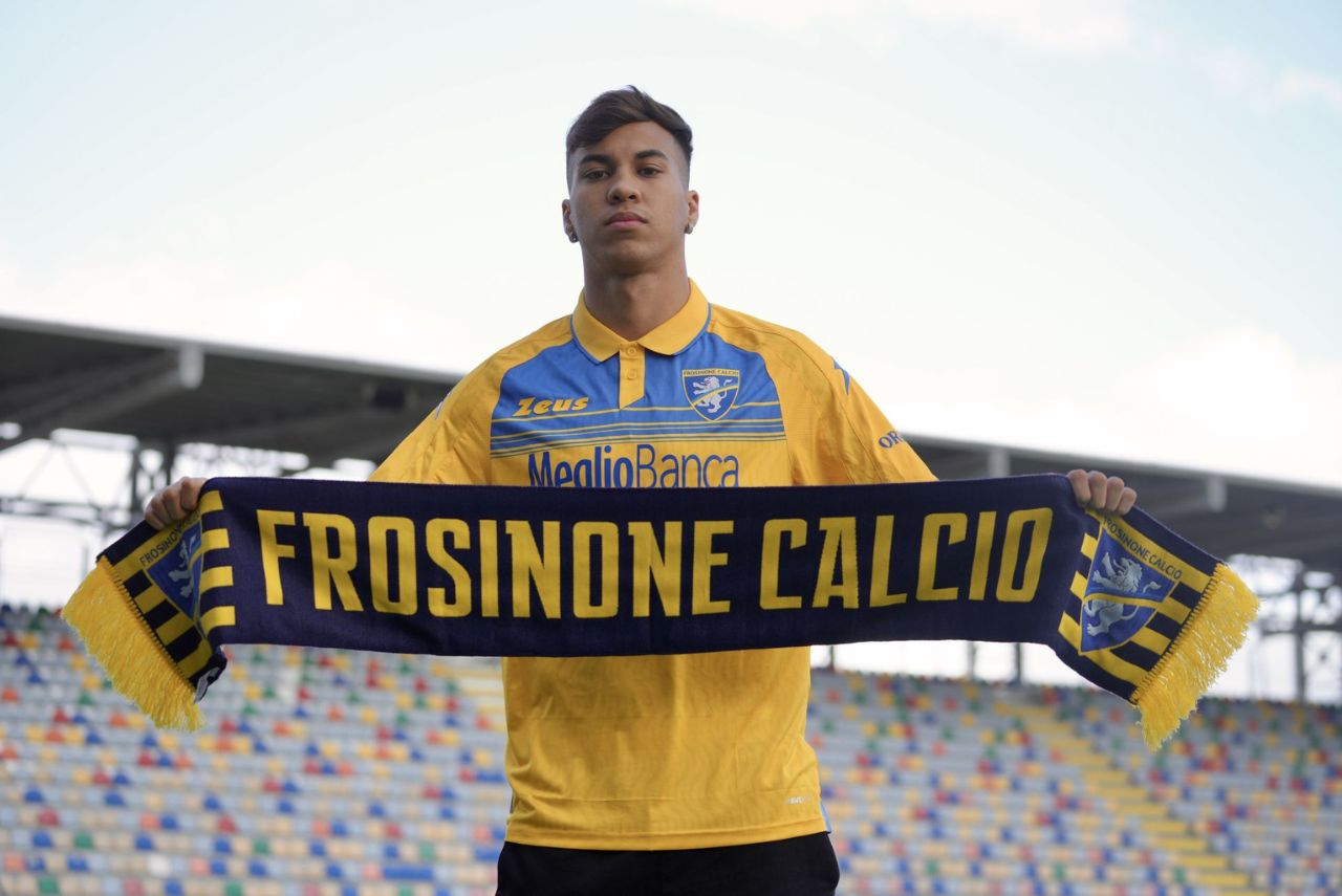 Kaio Jorge em apresentação no Frosinone