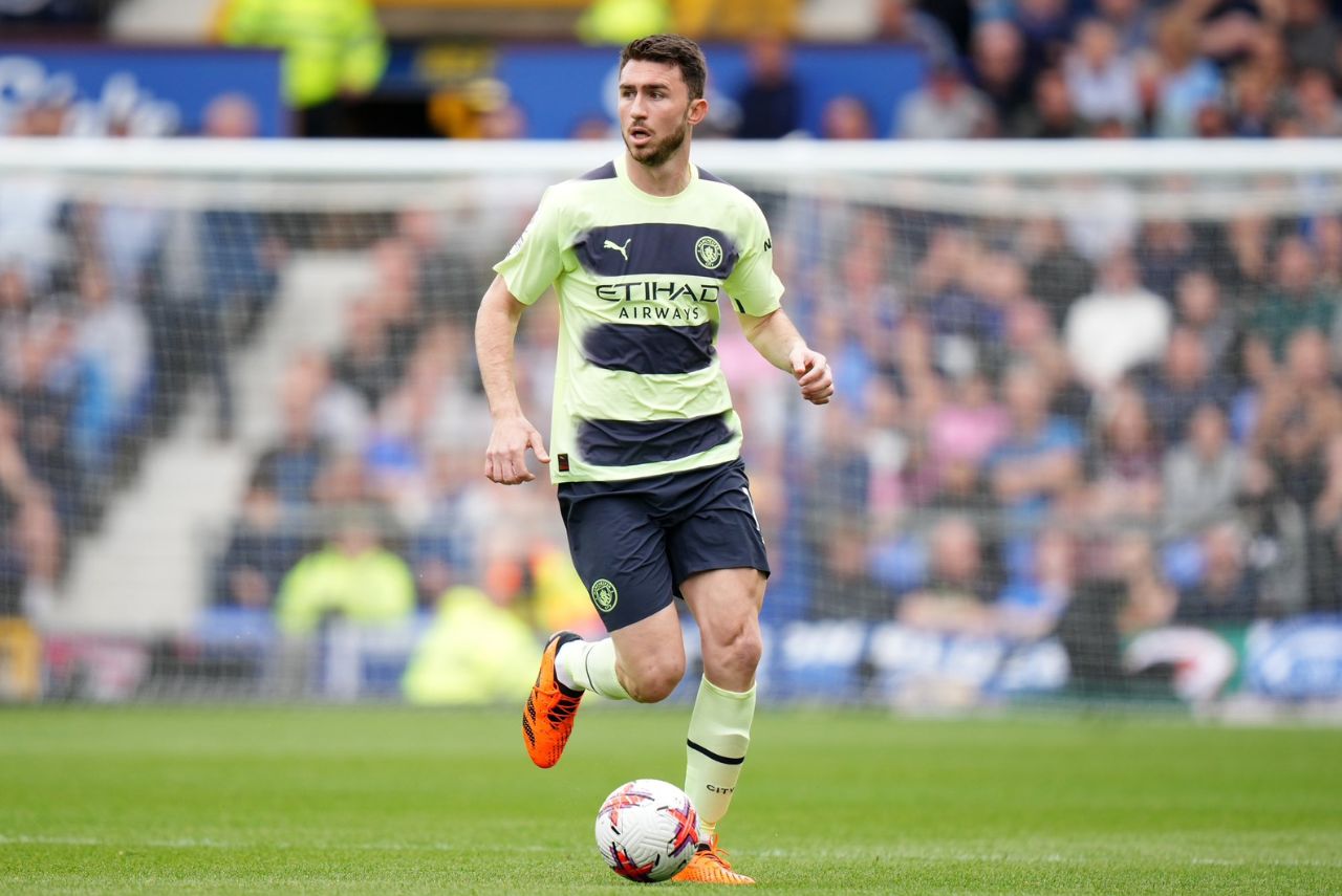 Laporte em campo pelo Manchester City