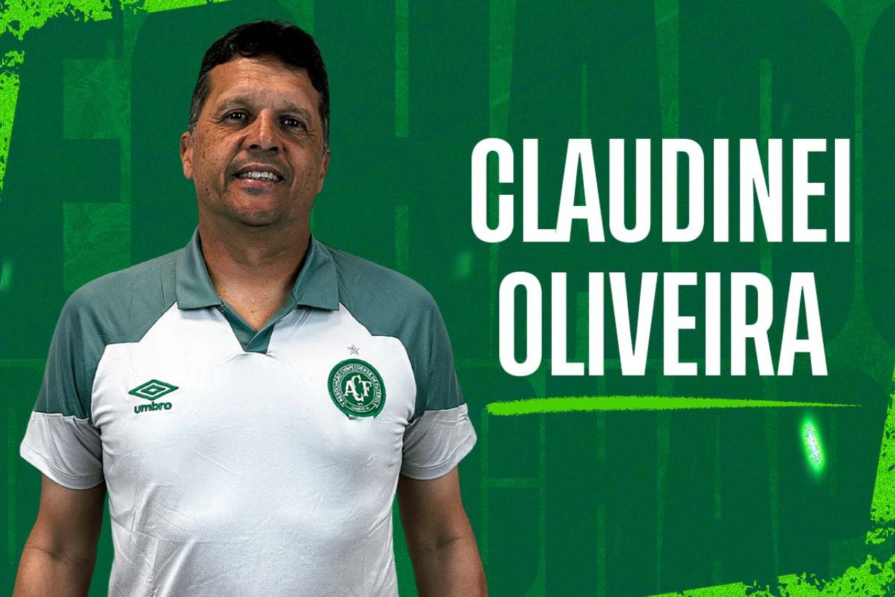 Card de anúncio de Claudinei Oliveira na Chapecoense
