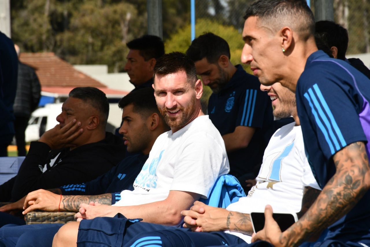Messi em treino da seleção