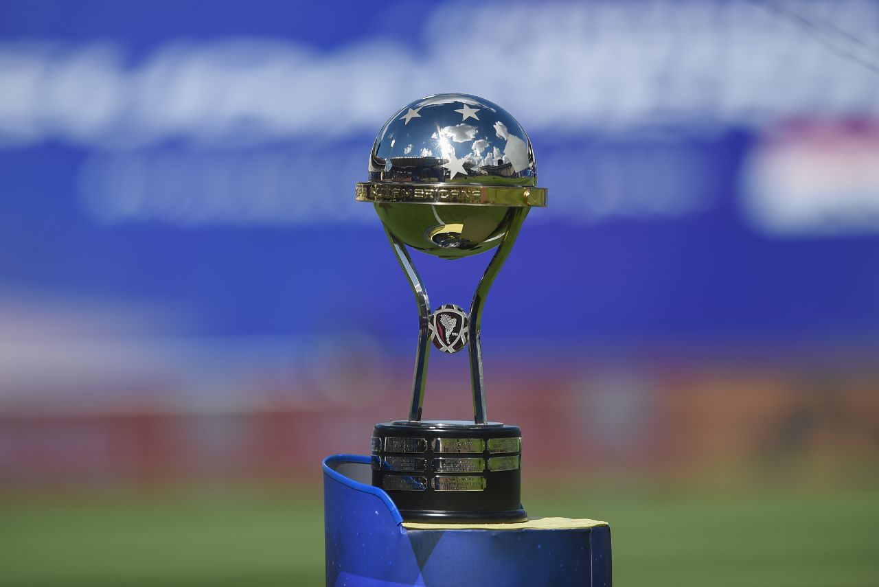 Taça da Copa Sul-Americana
