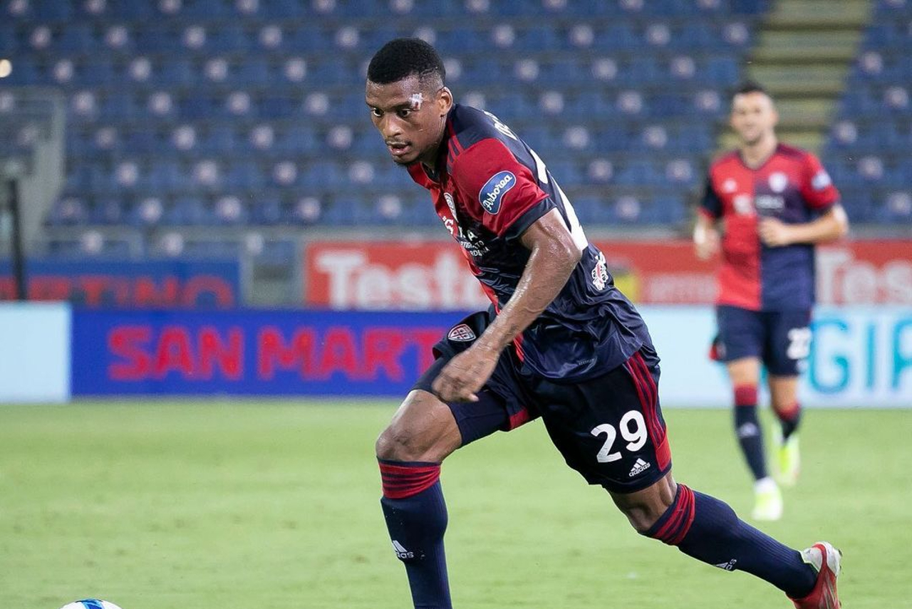 Dalbert, provável reforço do Internacional