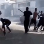 Torcedores de Botafogo e Flamengo se enfrentaram antes da partida (Foto: Twitter/Reprodução)