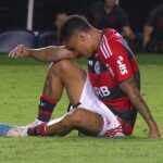Allan sente lesão em jogo do Flamengo