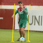 Lesão no joelho esquerdo vai deixar Ganso fora da partida deste domingo (3) (Foto: Fluminense/Divulgação)