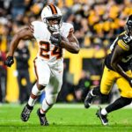 Nick Chubb sofreu lesão grave no joelho e vai desfalcar o Browns (Foto: Matt Starkey/Cleveland Browns)