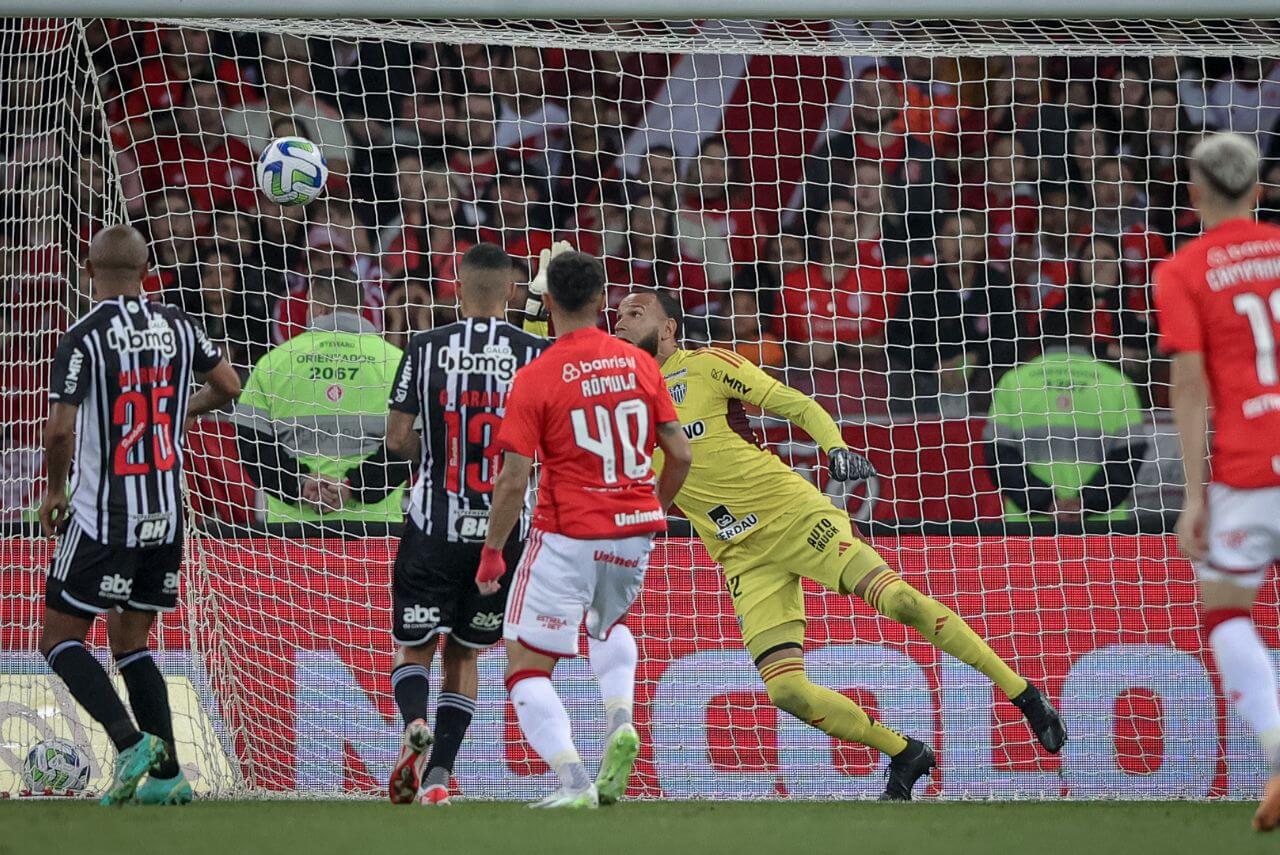 Galo arrancou vitória contra o Colorado no Beira-Rio (Foto: Pedro Souza/Atlético-MG)