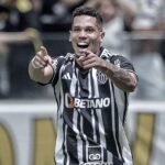 Paulinho marcou mais uma vez e garantiu a vitória do Atlético-MG