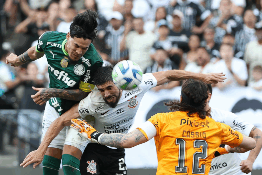 Corinthians e Palmeiras ficaram no empate na Neo Química Arena (Foto: SE Palmeiras/Twitter)