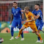 Holanda vence Grécia (3-0) e assume 2º lugar do Grupo B das Eliminatórias da Euro-2024