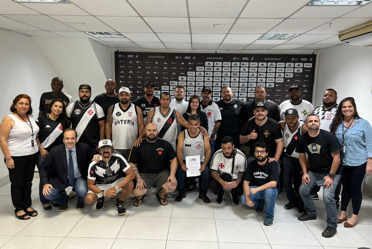 Vasco reuniu representantes de torcidas para discutir liberação do São Januário (Foto: Vasco/Divulgação)