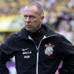 Mano Menezes está de volta ao Corinthians