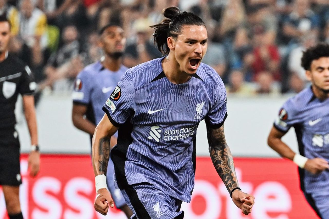 Uruguaio marcou o primeiro do Liverpool na Áustria