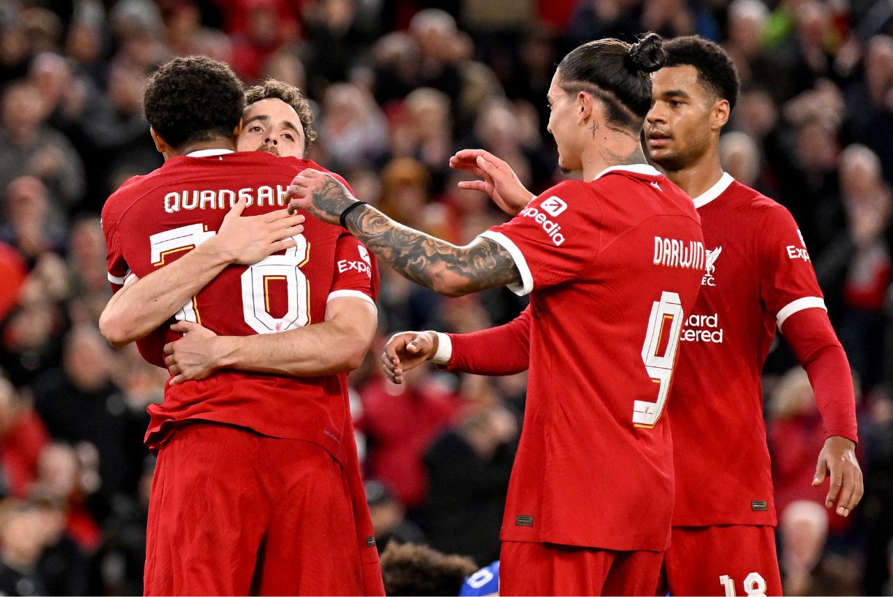 Diogo Jota marcou o terceiro gol para os donos da casa (Foto: Liverpool FC/Divulgação)