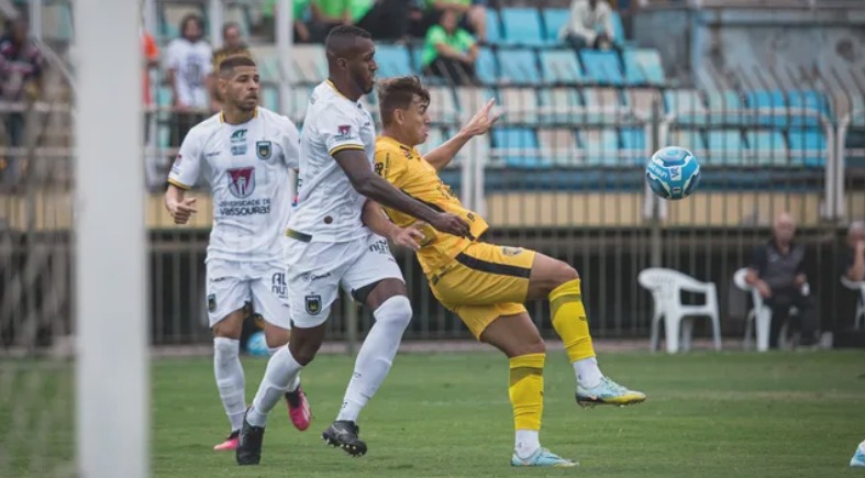 Volta Redonda x Amazonas