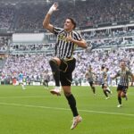 Juventus vence Lazio com dois gols de Vlahovic e assume liderança provisória do Italiano_compressed