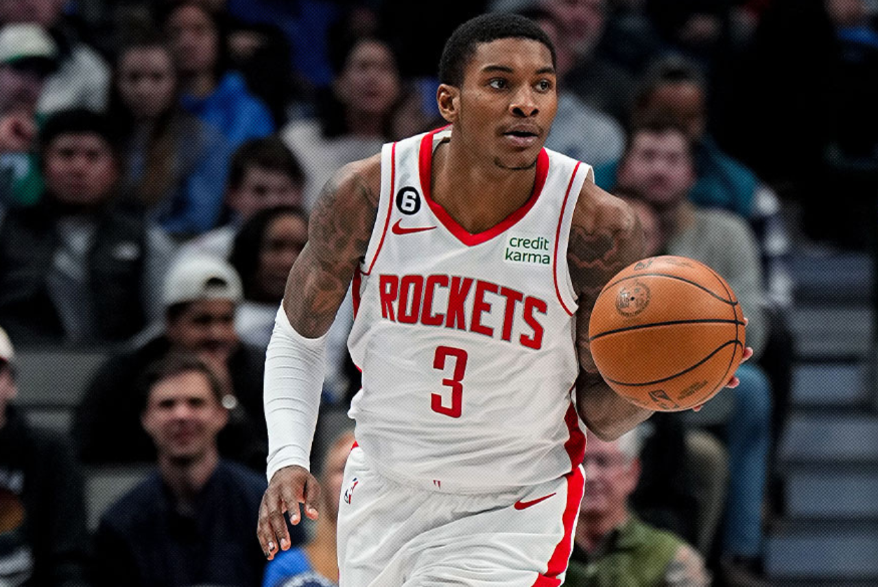 Kevin Porter Jr foi preso por agredir a namorada (Foto: Houston Rockets/Twitter)